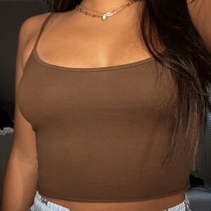 Brown tank top with adjustable straps